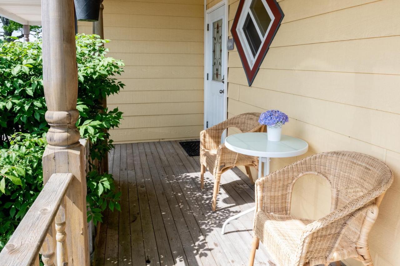 Pepperell Place Inc. Inn