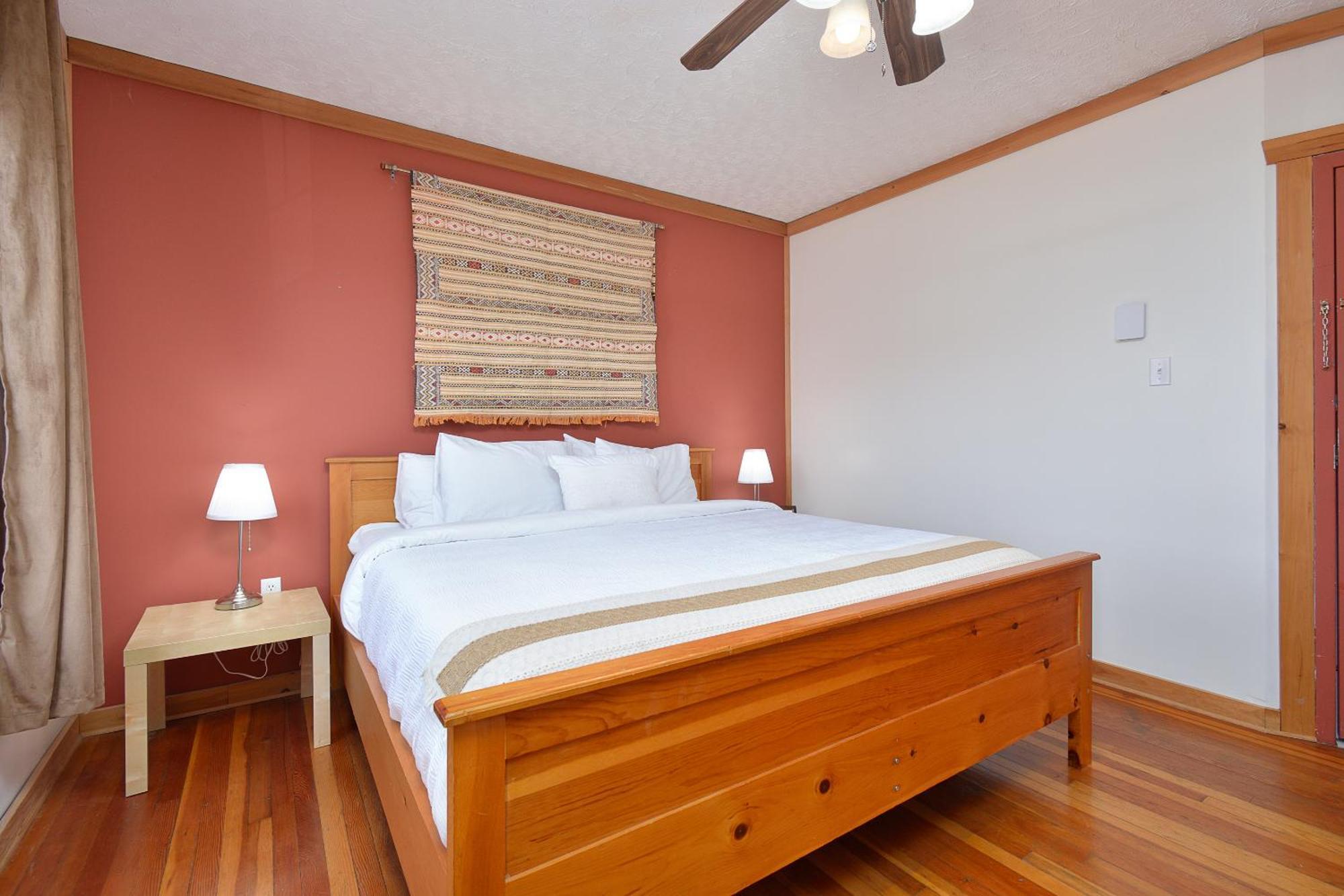 Pepperell Place Inc. Inn *