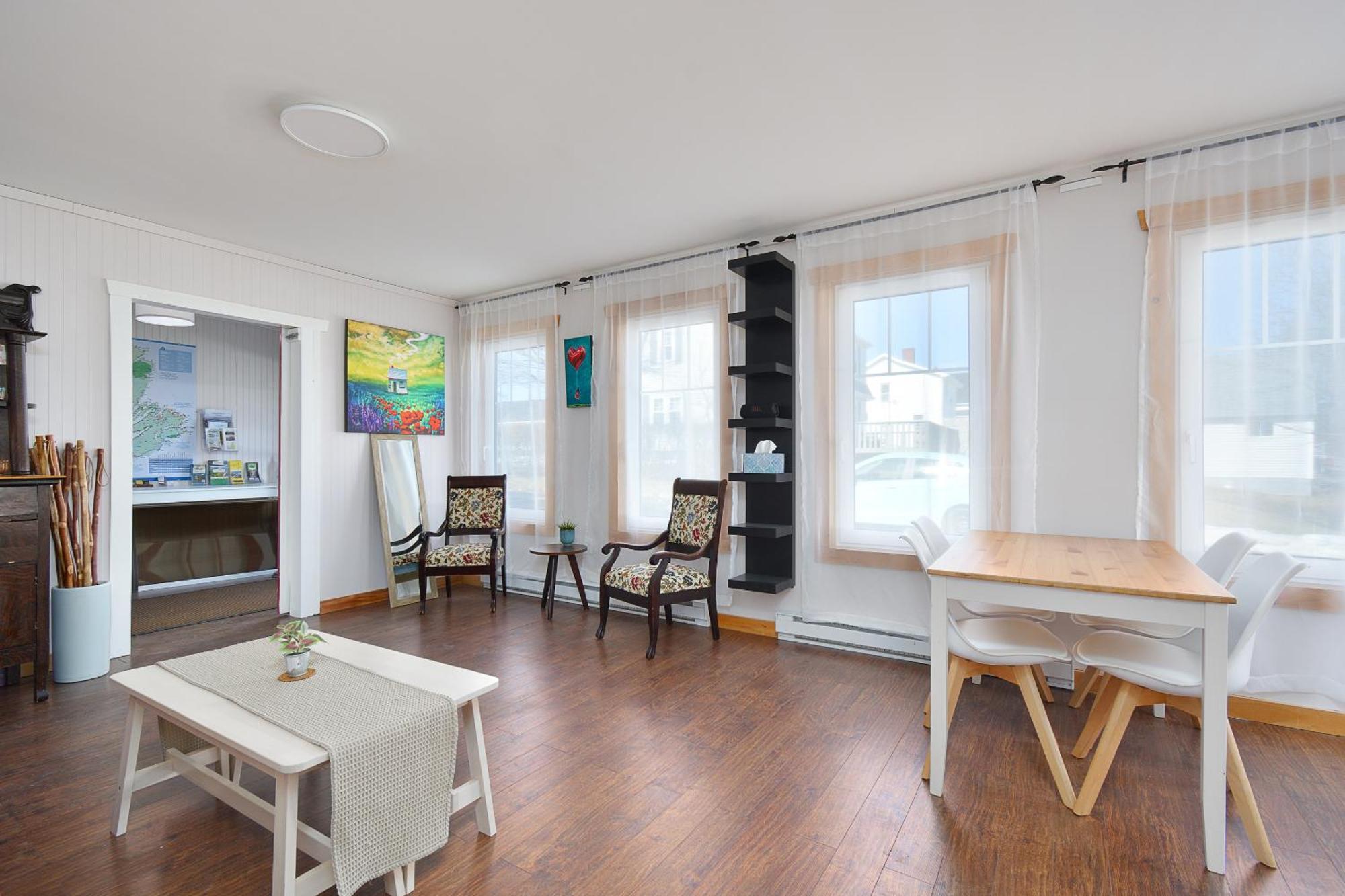 Pepperell Place Inc. St. Peter's